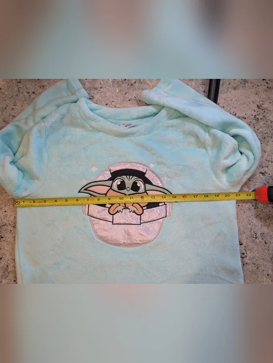 Disney Star Wars Grogu Baby Yoda Plush Fleece Sweatshirt Pajama Top M Mint Green - Picture 5 of 8